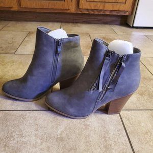 Size 10 Gray Heeled Boots Journee Collection